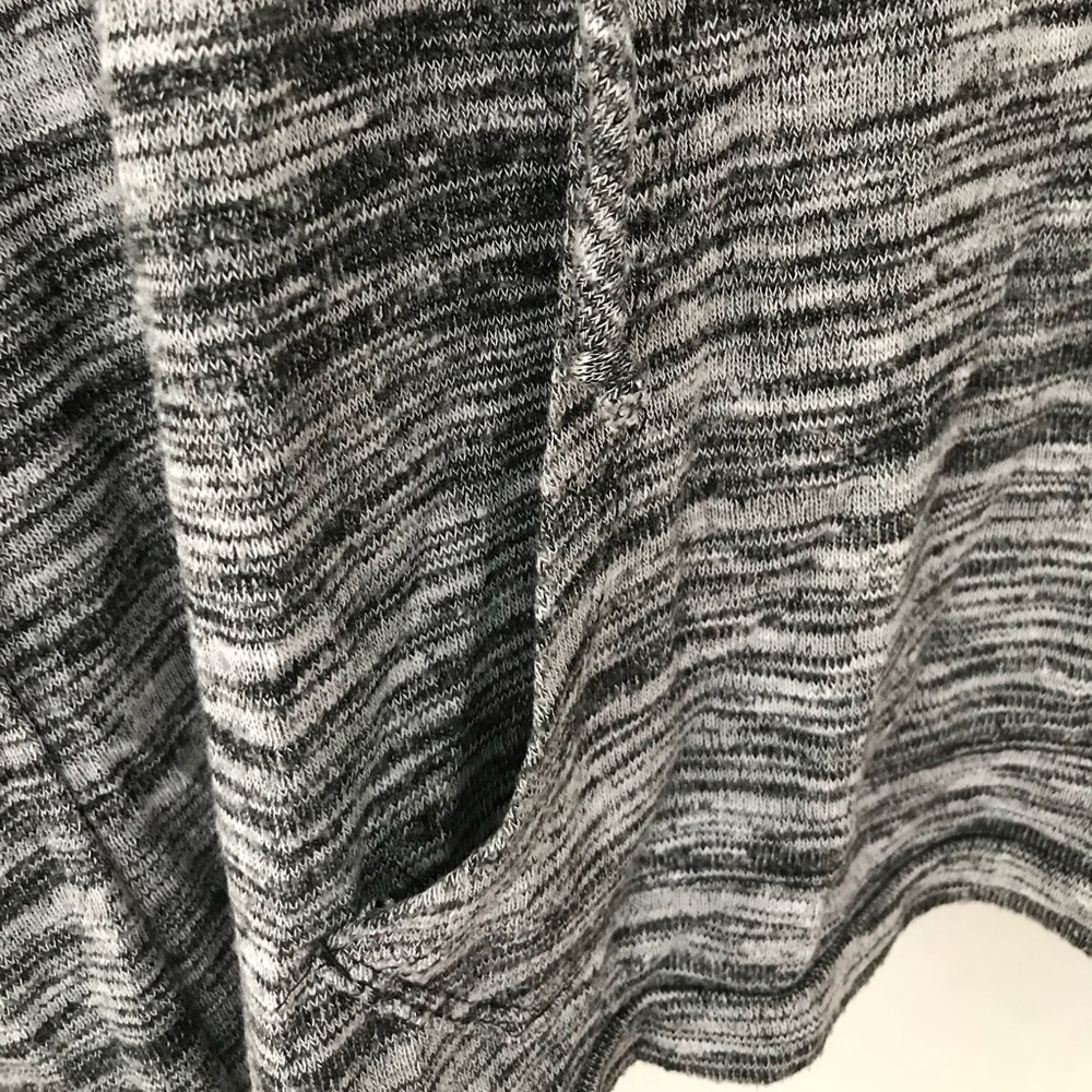 Soft pullover sweater - Picture 4 of 5